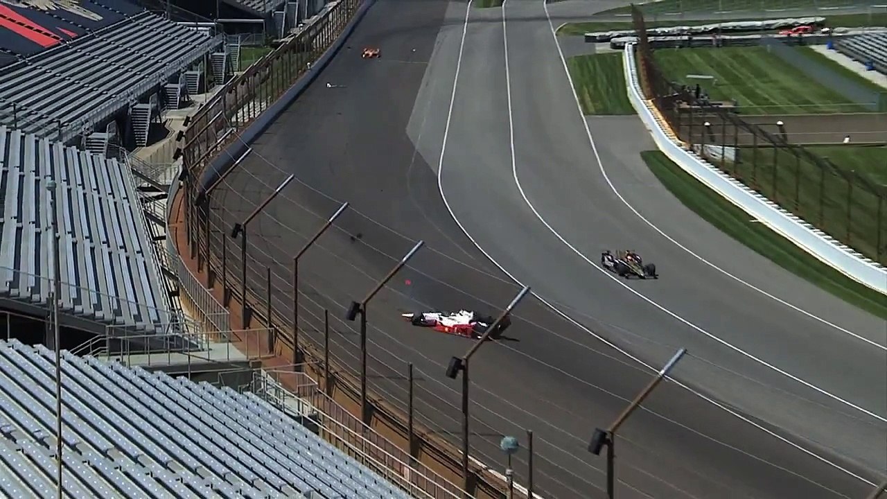 Helio Castroneves was the victim of an accident in Indianapolis