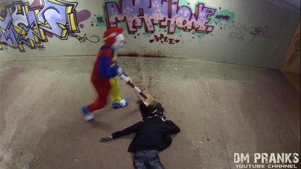 Killer Clown 3 - The Uncle! Scare Prank!