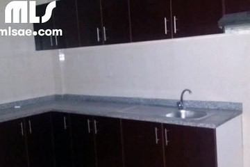 Huge Terrace     Vacant Spacious 2beds for Sale in Silicon Gates 3       Community View - mlsae.com