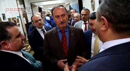 MHP HEYETI SERGI SALONUNU TERK ETTI