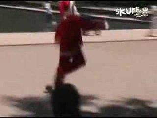 Down and out Santa Claus - Skuff TV