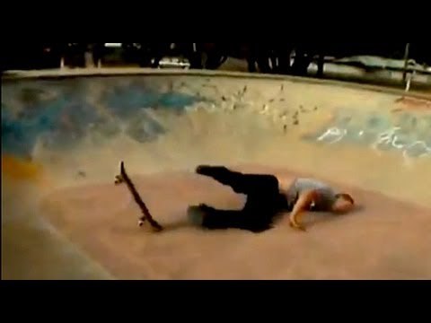 Skuff TV Action Sports and Carnage - BIG crashes - BIG pits and Sexy Mama's