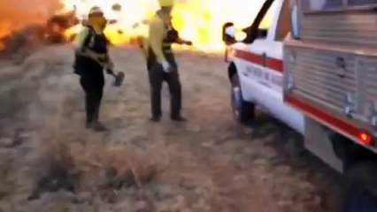 Clip chuyện lạ Lốc xoáy Lửa kỳ dị ở Mỹ