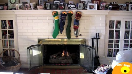 Merry Christmas Yule Log Music 1