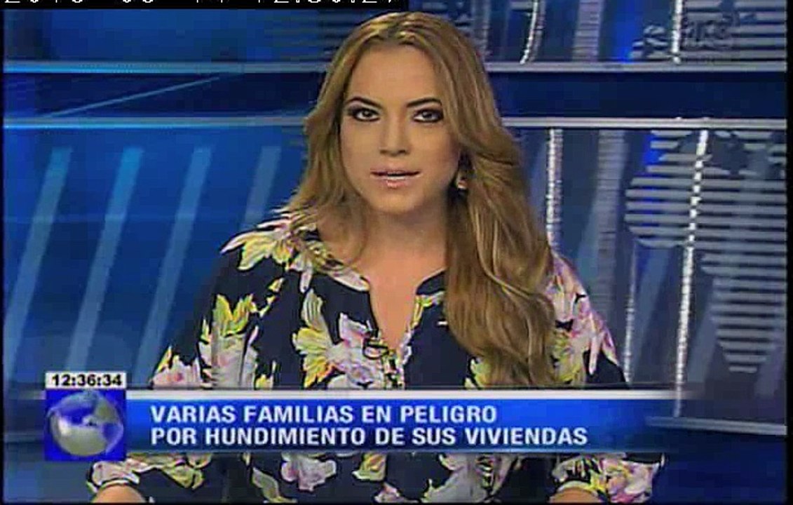Varias familias en peligro por hundimiento de sus viviendas