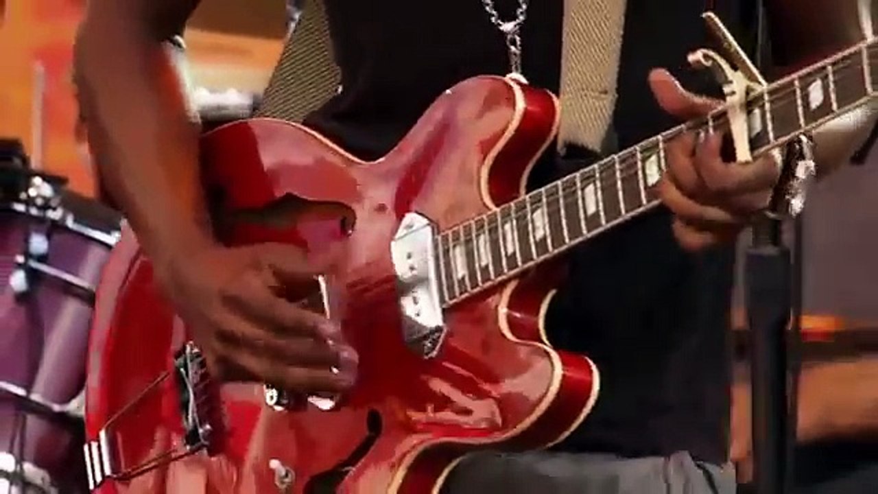 Gary Clark Jr. - Don't Owe You A Thing