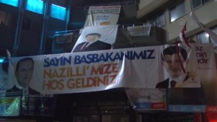 Başbakan Davutoğlu Vatandaşlarla Sohbet Etti