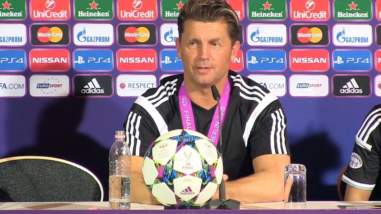 Titel-Trainer Bell: 'Mädels für ewig dankbar'