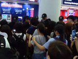 [CNB]_20150515[ ifeng News]Arrived Hong Kong Airport - YongHwa & MinHyuk