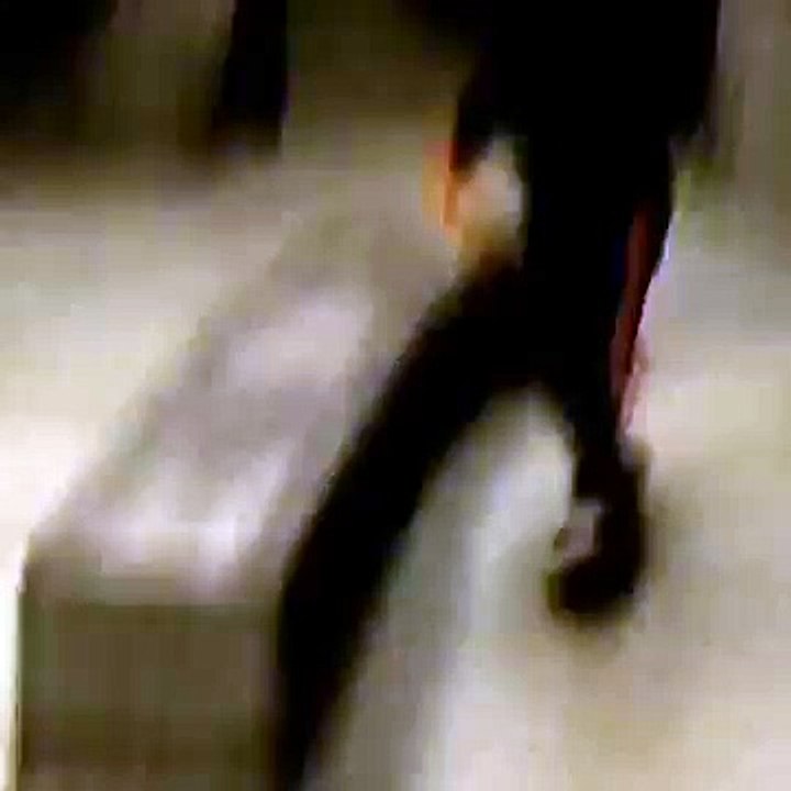 Brooklyn beckham fall