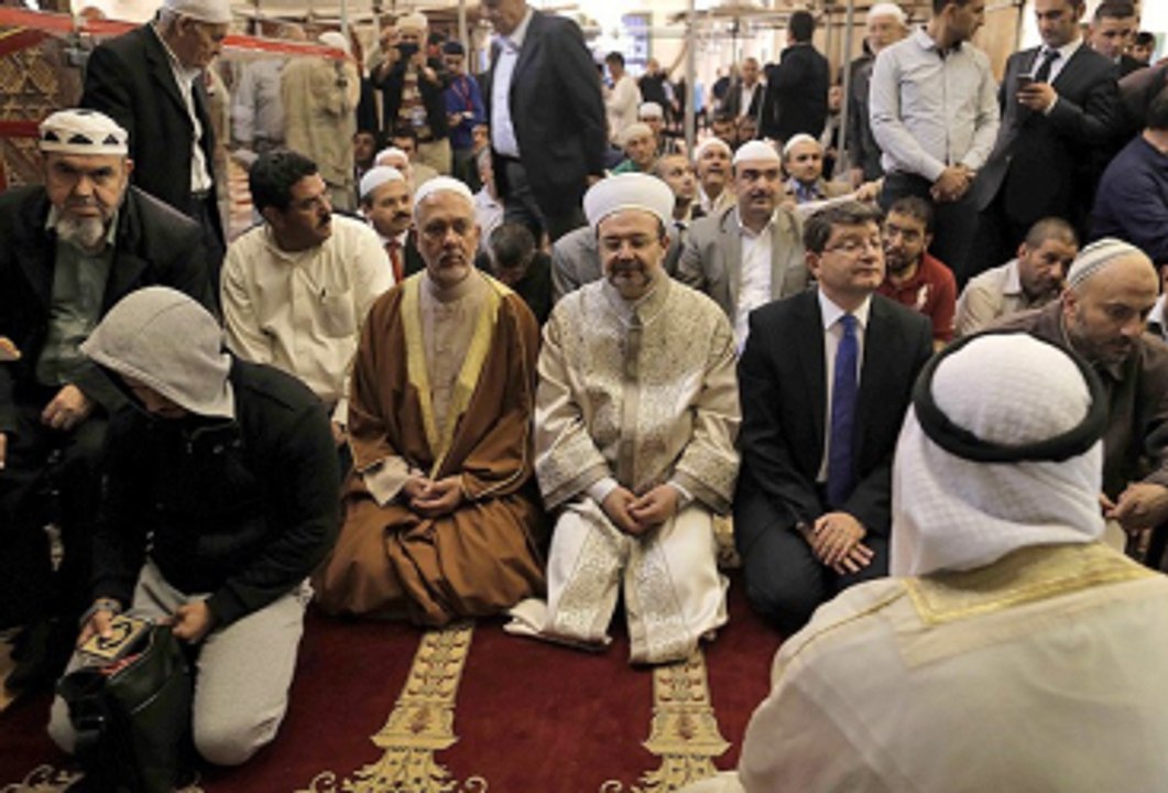 Görmez, Mescid-i Aksa'da Sabah Namazı Kıldı