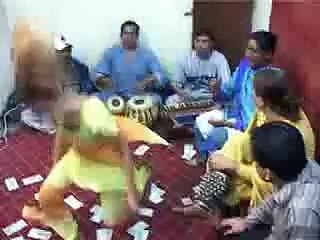 Kahani Tawaif Ki Zubani - Hira Mandi - 6/6 (http://www.smsroaming.com)