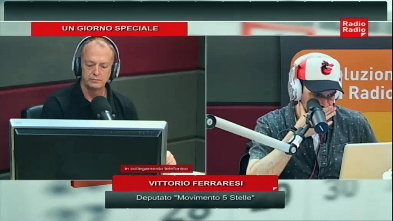Un Giorno Speciale - Vittorio Ferraresi (Deputato "Movimento 5 Stelle") - 15 maggio 2015