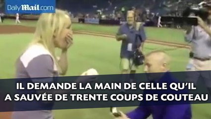 Il demande la main de celle qu'il a sauvée de trente coups de couteau