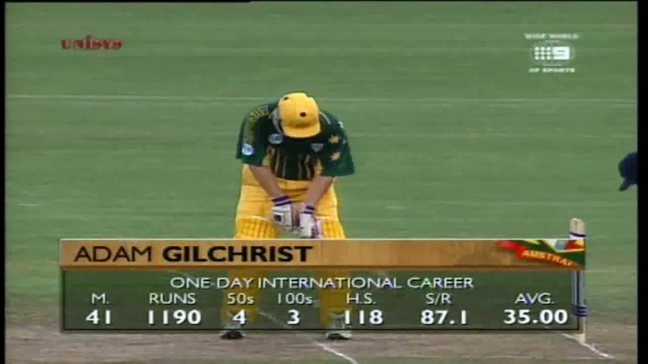 Adam Gilchrist BIG SIX off Murali