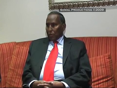 Cabdullaahi yuusuf oo sheegay sirta Soomaaliya lagu baabi'inayo oo ah kala goyn Qabiilada ah.wmv