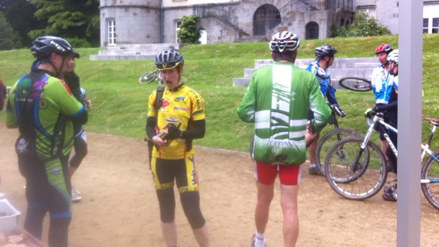 Maxi Verte : ravitaillement au château de Bagnoles