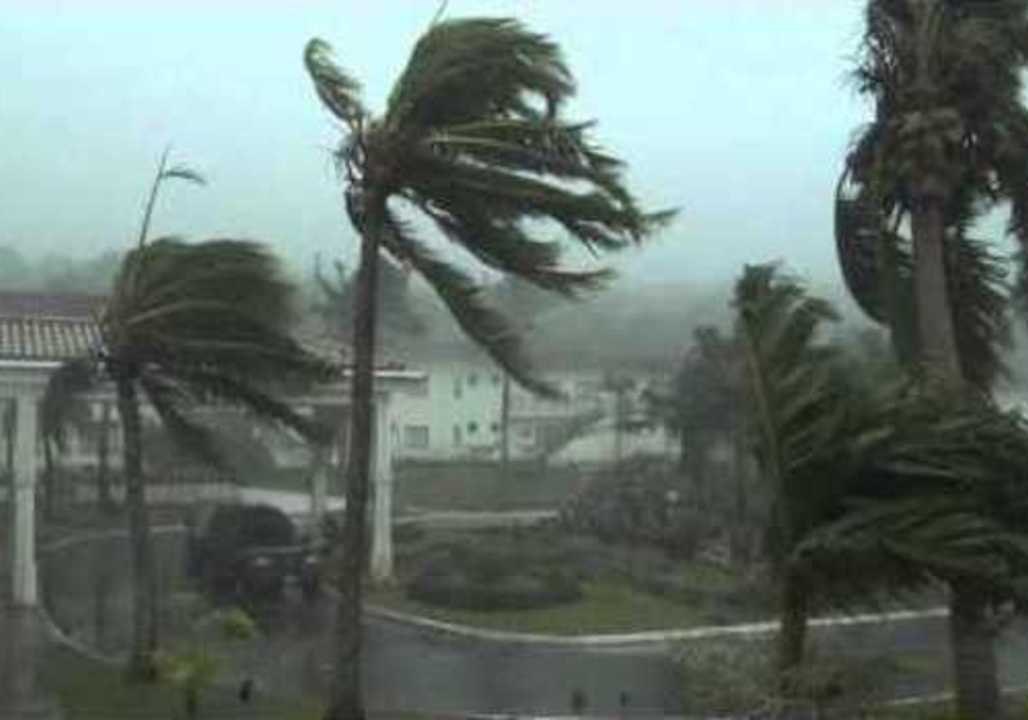 Typhoon Dolphin Lashes Rota Island