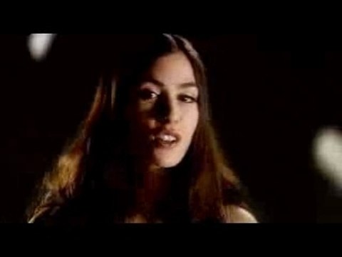 Olivia_ruiz_clip_jtraine_des_pieds_vhd