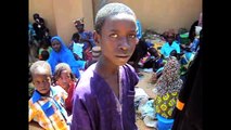 Mali: Slowboats Take Food To Families Fleeing Fighting