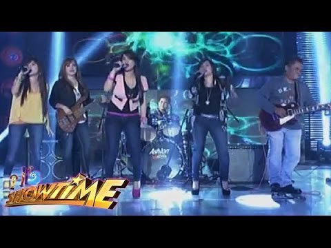 Aegis sings Katy Perry's 'Roar' in Showtime