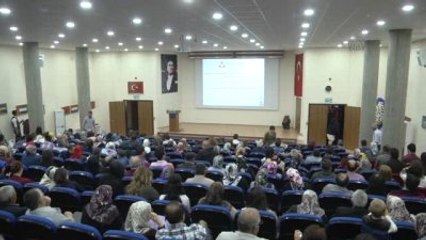 Kep Atmak Yerine Şet Kuşandılar