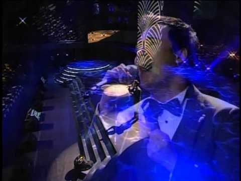 Erik Santos' 'THIS SONG IS FOR YOU' Live Performance at Himig Handog!