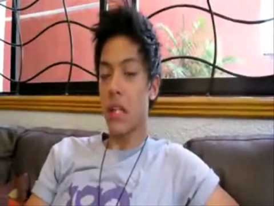 Daniel Padilla answer questions on FB