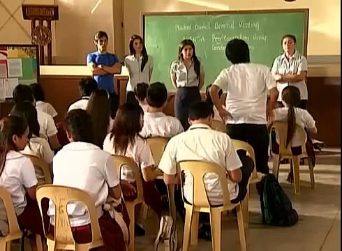 Si Denise Laurel bilang Lysa sa Pintada