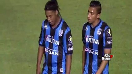 Ronaldinho: DT de Querétaro lo cambió y el crack se molestó (VIDEO)