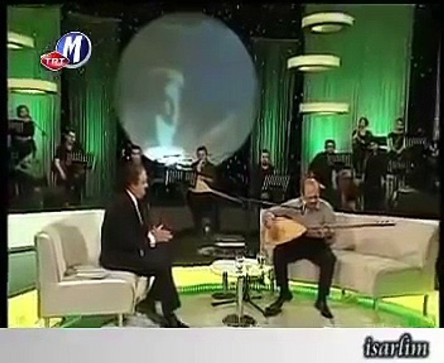 Neşet Ertaş   Aydost Deyince Yeri göğü inleten bozlak.