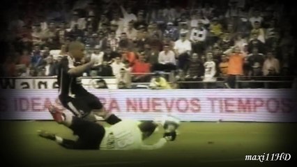 Roberto Carlos - Crazy skills and goals HD