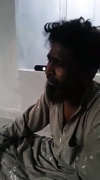 Talented Painter Singing Sajjad Ali's Ghazal Har Zulm Tera Yaad Hai Beautifully