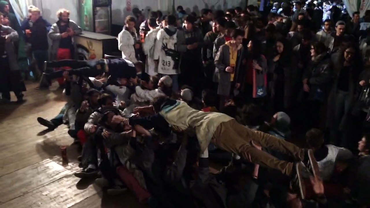 Vino griego / Les pèlerins de Navarre - BAND'A LEO