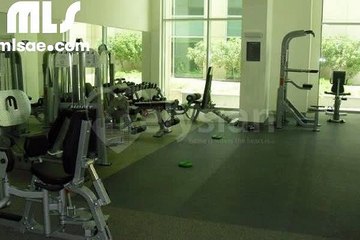 Nice layout  high floor  vacant  - mlsae.com