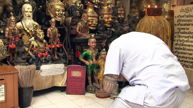 Les tatouages sacrés thaïlandais ont la cote chez les étrangers