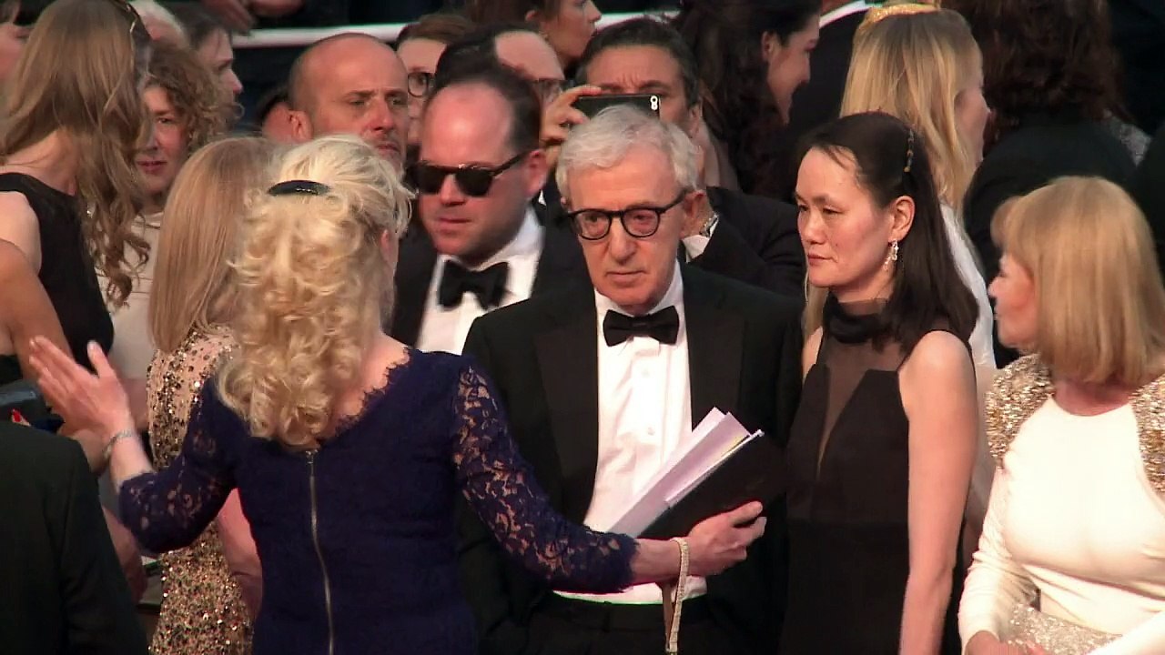 Cannes 2015: montée des marches du film de Woody Allen