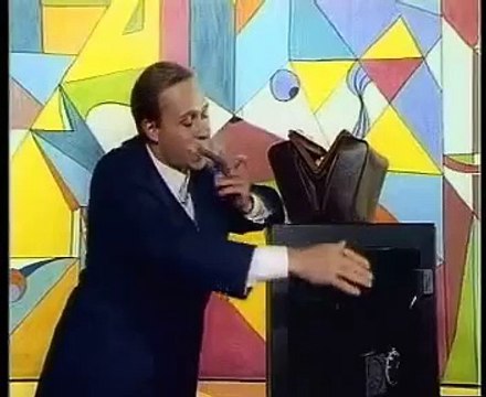 группа 'Комбинация' - 'Бухгалтер' (Голливуд)