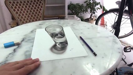 Ceci n'est pas du tout un verre d'eau