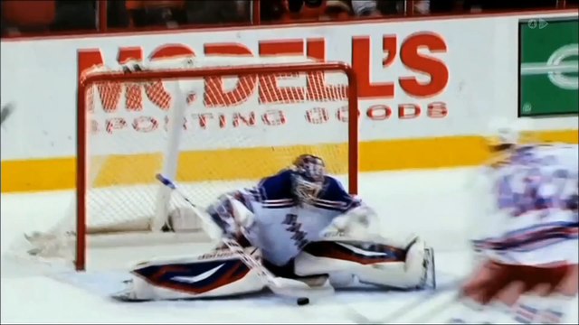 Swedish TV host moves into Henrik Lundqvists apartment for a day.