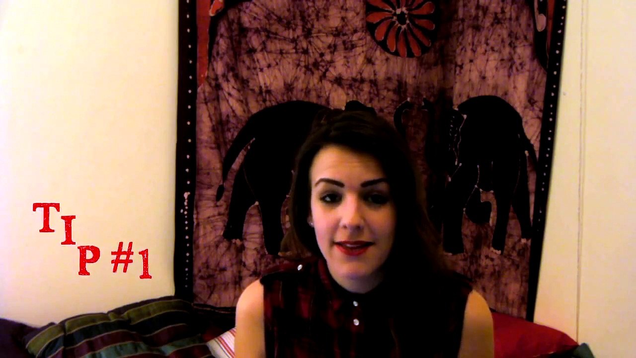 Dog Vlog - Tips to help dogs cope with thunder and lightning storms!