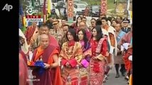 Bhutan King Marries in Elaborate Ceremony