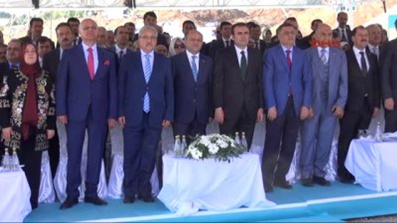 Kahramanmaraş - Bakan Işık, Altınla Yapılan Maraş Dondurması Yedi