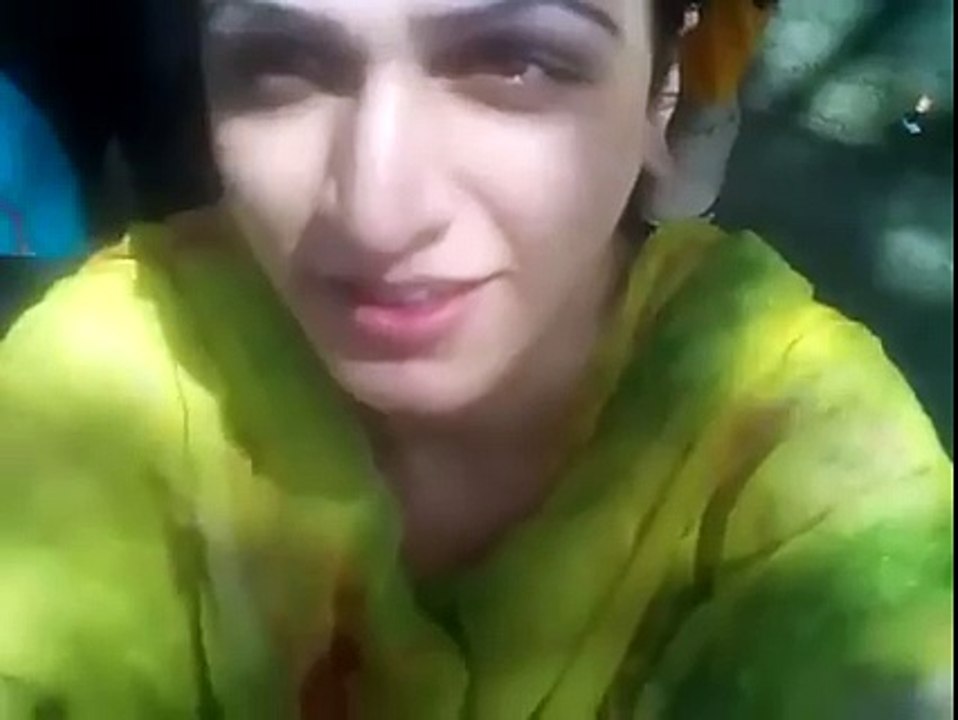 Khusray Pagle Ho gaye hien