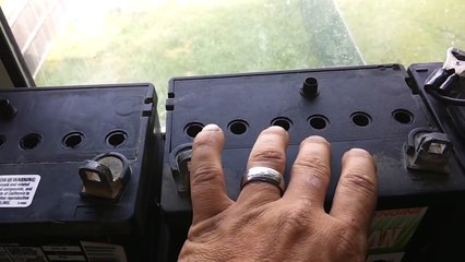 Inside view of lead acid battery before and after desulfator