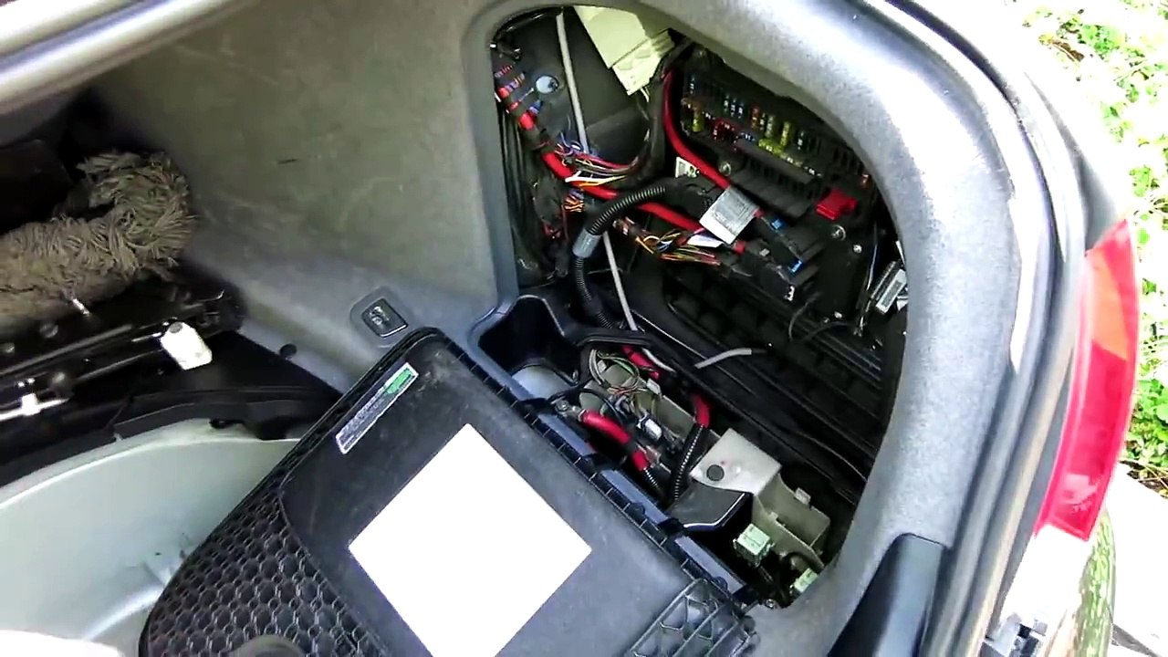 BMW E65 E66 Alternator Replacement - Installing New Alternator