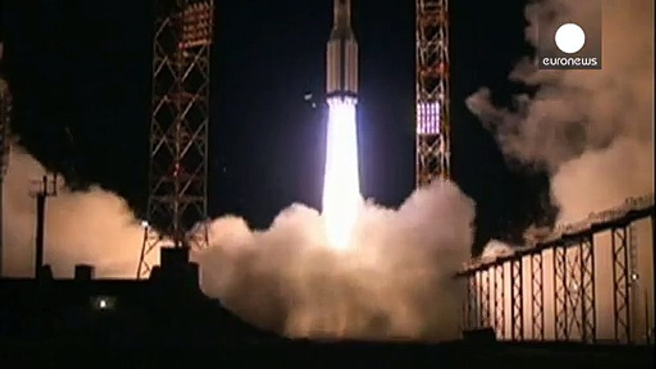 Pannenserie: proton-m-trägerrakete mit mexikanischem satelliten abgestürzt