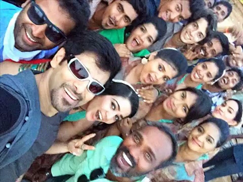 10 Enradhukulla  movie new official teaser trailer : Chiyaan Vikram , Samantha , Charmi