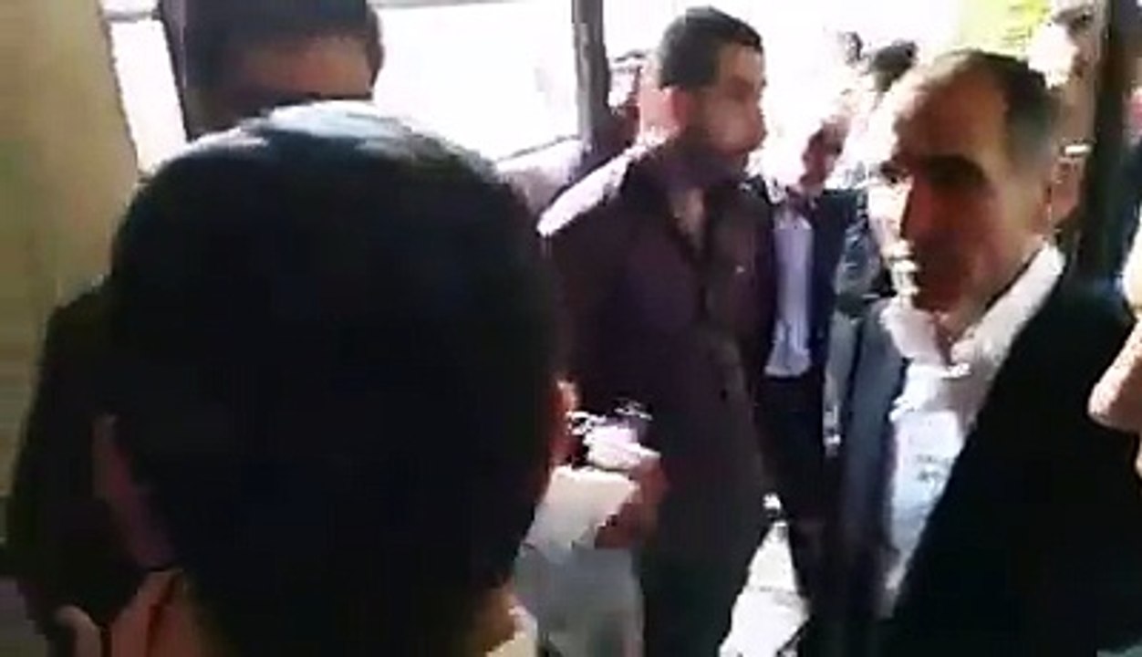 Siirtli Seçmenler Yasin Aktay'ı Soruları İle Terletti