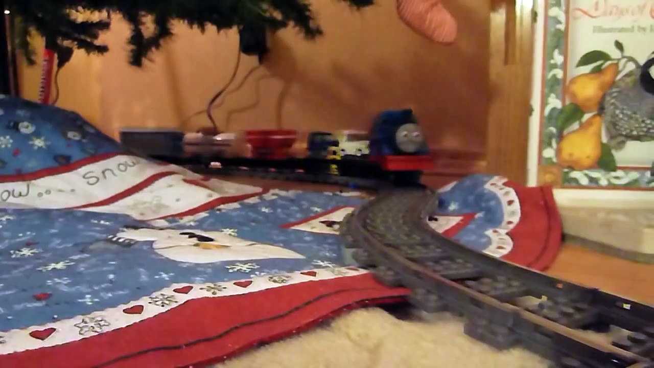 LEGO train crash Thomas the Tank Engine vs. BNSF freight train